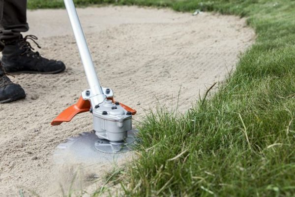 HUSQVARNA BRUSH CUTTER MULTI TOOL 525RJD SHOWN ATTACHMENTS PURCHASE SEPARATELY - Image 9